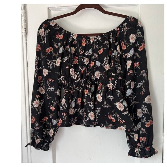 Papermoon Women's Top Floral Blouse Size XSP  Black Off Shoulder - Picture 6 of 9